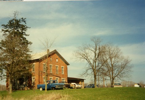 23633876913_404d053475_z